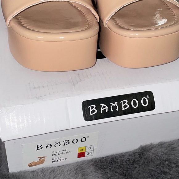 Fashion Nova Platform Wedges, NWT - women’s size 8 - Picture 4 of 5